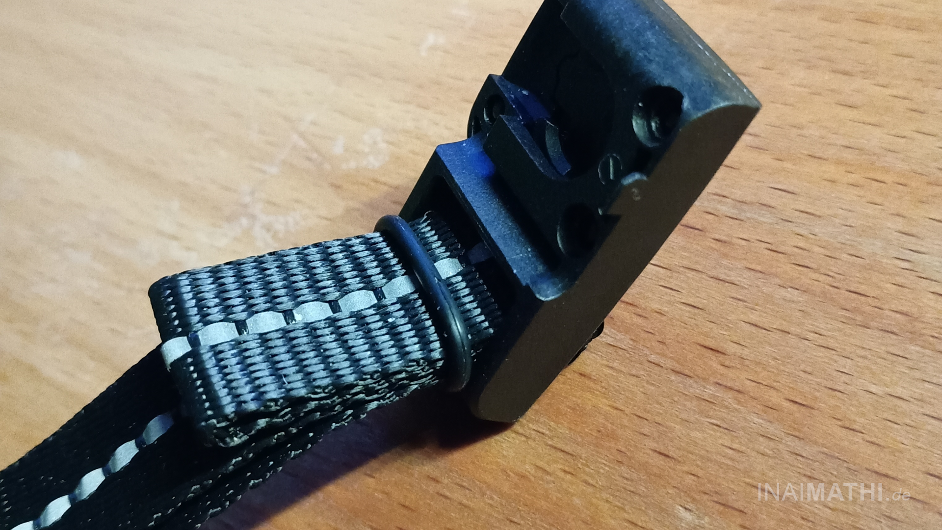 Melon Urban Active Fahrradhelm-Verschluss - Foto: © InaiMathi.de Melon Urban Active Fahrradhelm-Verschluss